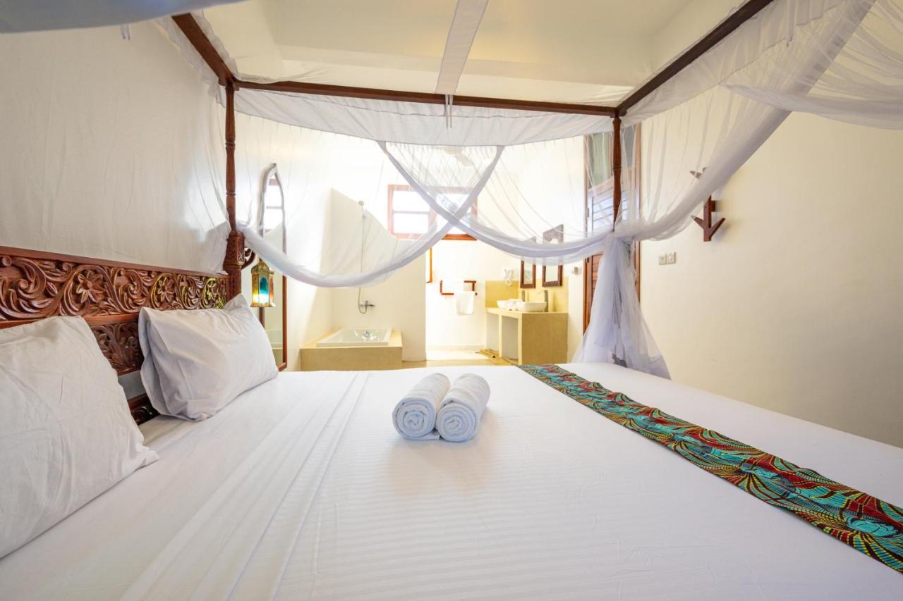 Tasneem Islamic Luxury Suites Jambiani  Ngoại thất bức ảnh