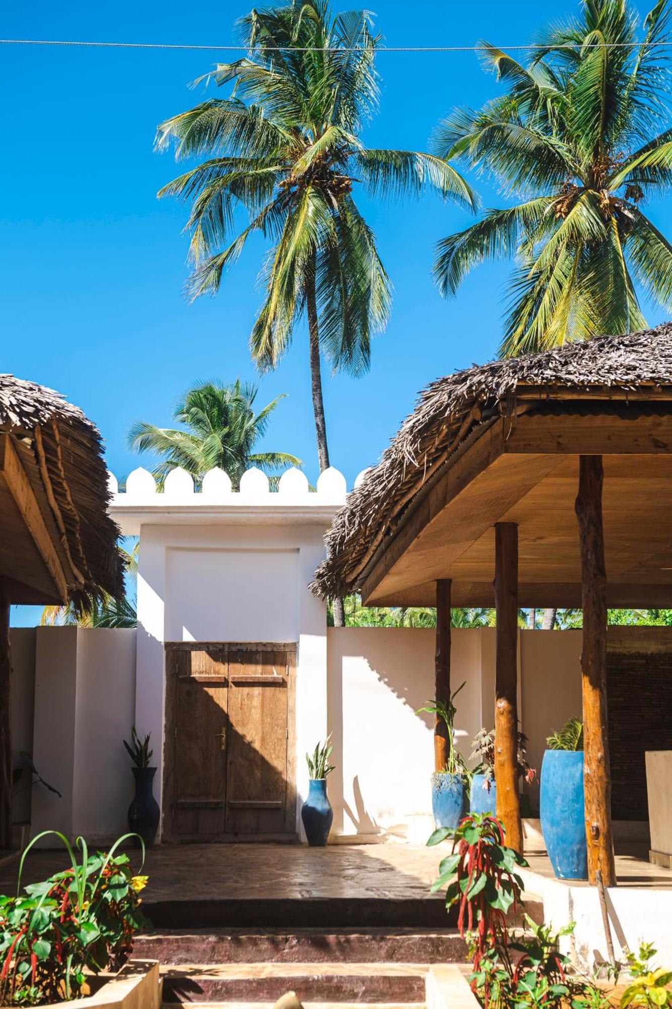 Tasneem Islamic Luxury Suites Jambiani  Ngoại thất bức ảnh