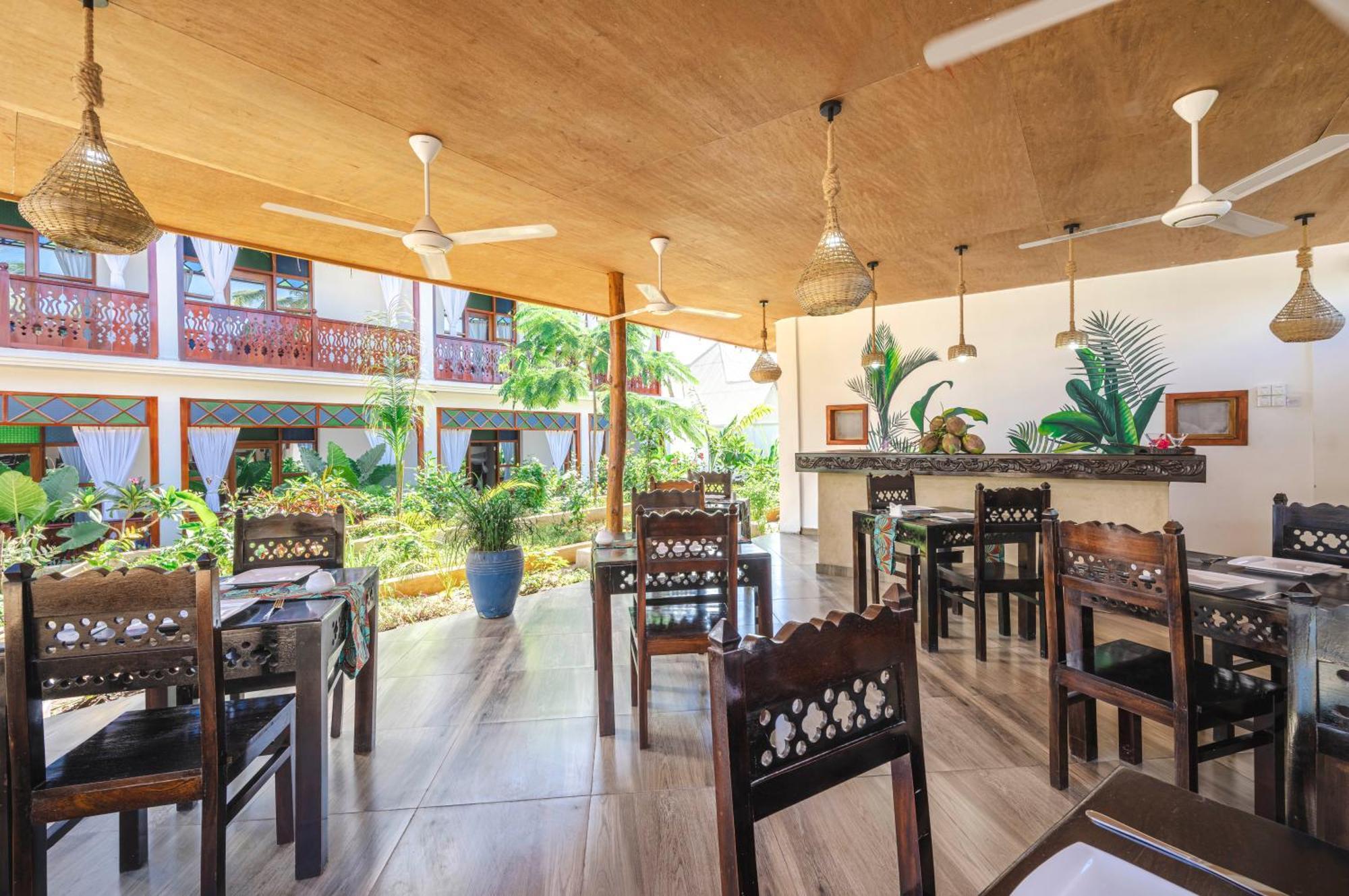 Tasneem Islamic Luxury Suites Jambiani  Ngoại thất bức ảnh