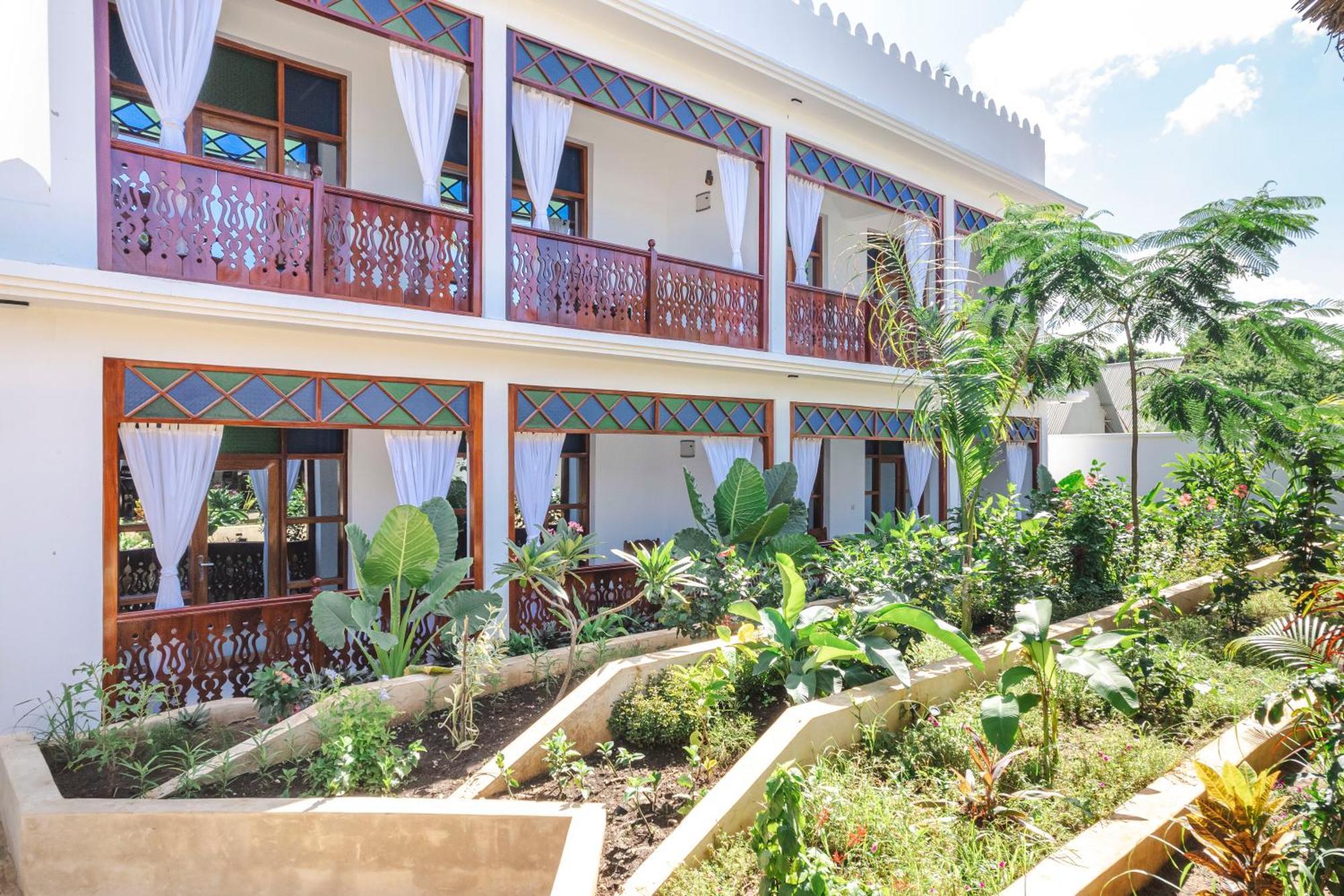 Tasneem Islamic Luxury Suites Jambiani  Ngoại thất bức ảnh