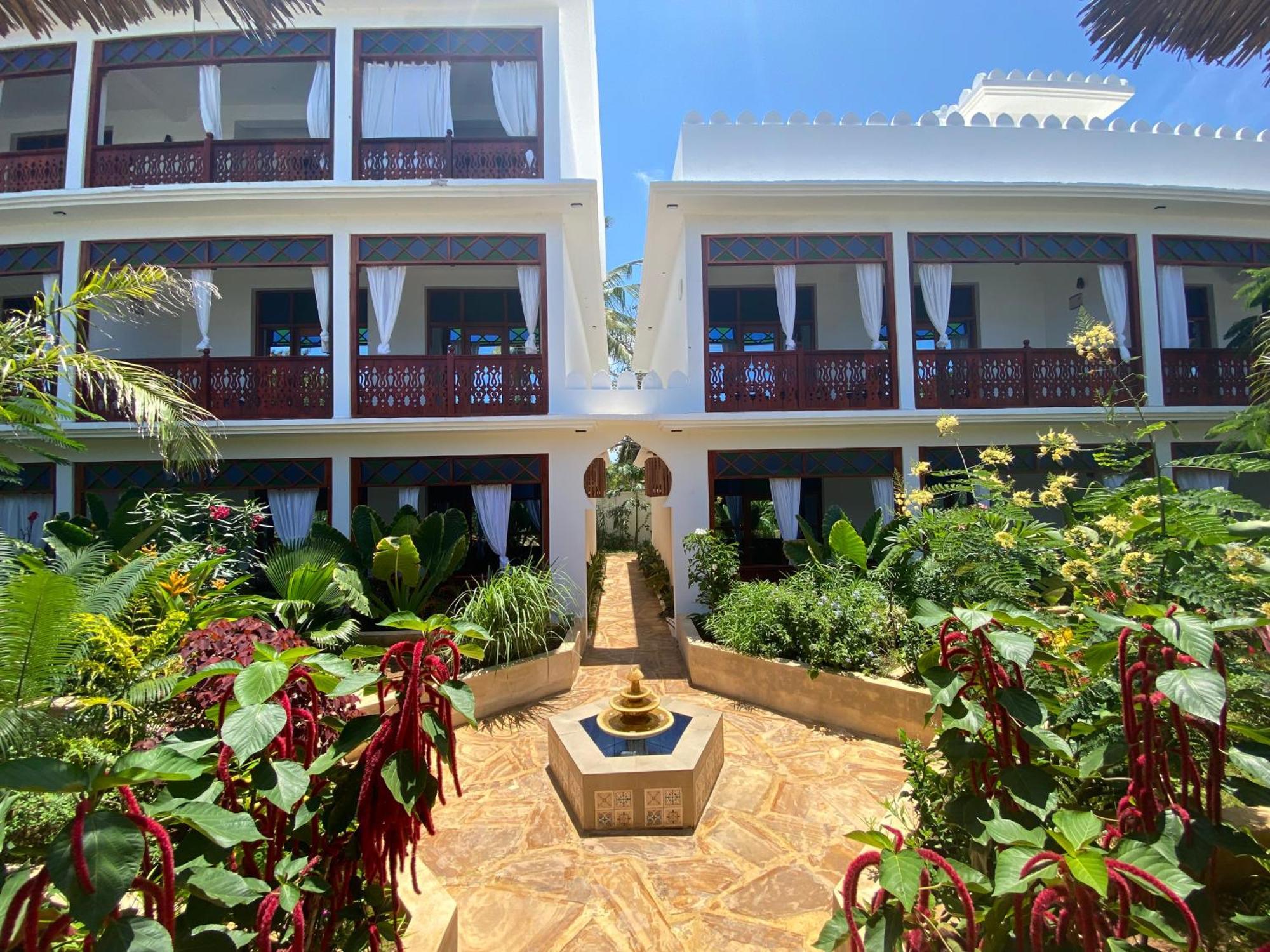 Tasneem Islamic Luxury Suites Jambiani  Ngoại thất bức ảnh