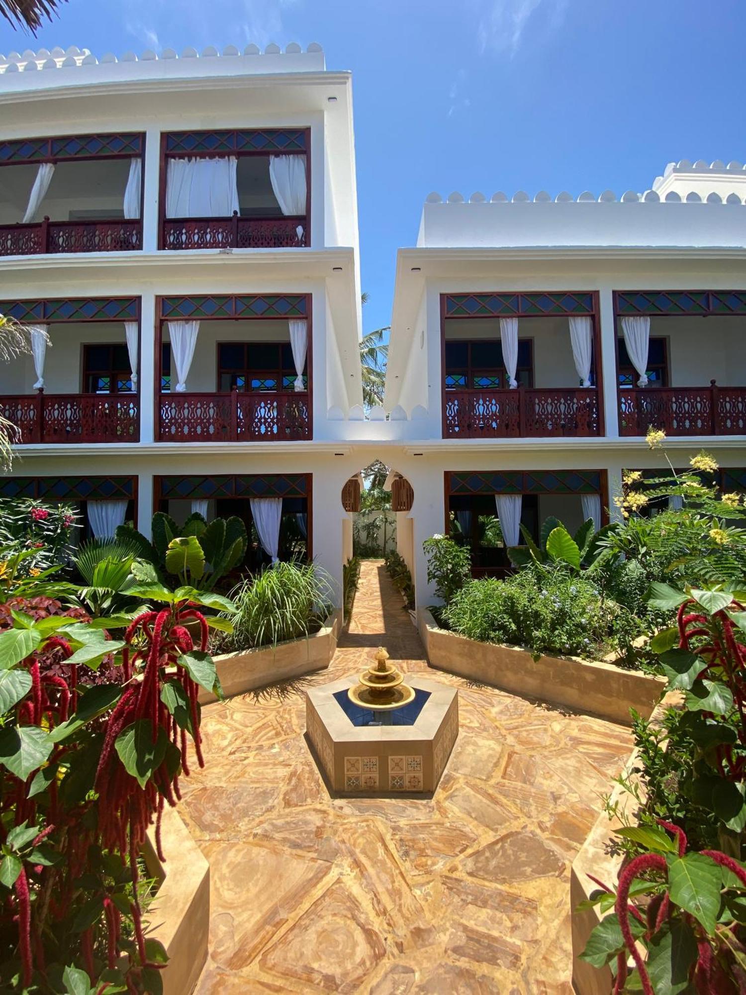 Tasneem Islamic Luxury Suites Jambiani  Ngoại thất bức ảnh